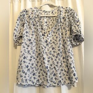 Neuflora Blue and White Floral Blouse: Size M